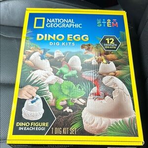 National Geographic Dino Egg Dig Kit - Multicolor